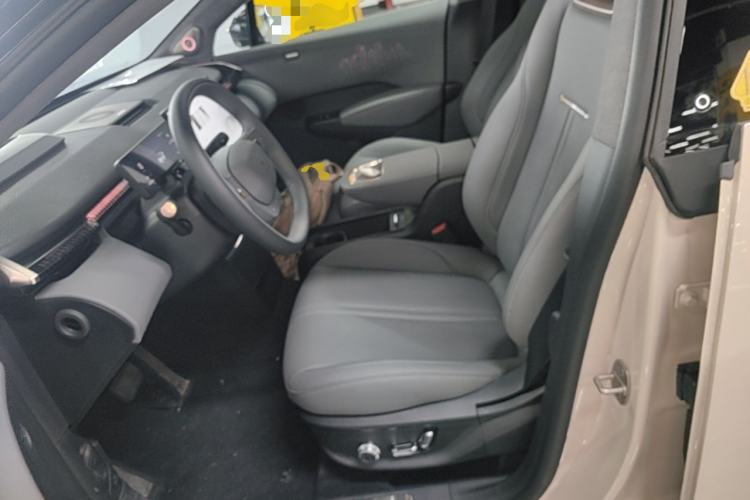 Used Zeekr X 2025 Four-Seater Rear-Drive Cube Version Left Front Seat