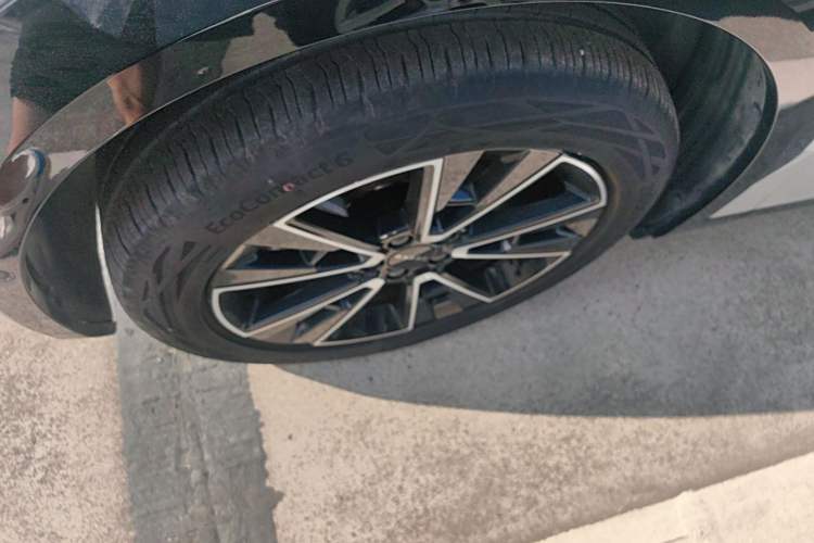 Used Zeekr X 2025 5-Seater Long-Range Version Left Front Wheel Hub
