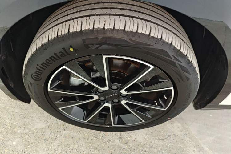 Used Zeekr X 2025 5-Seater Long-Range Version Left Front Wheel Hub