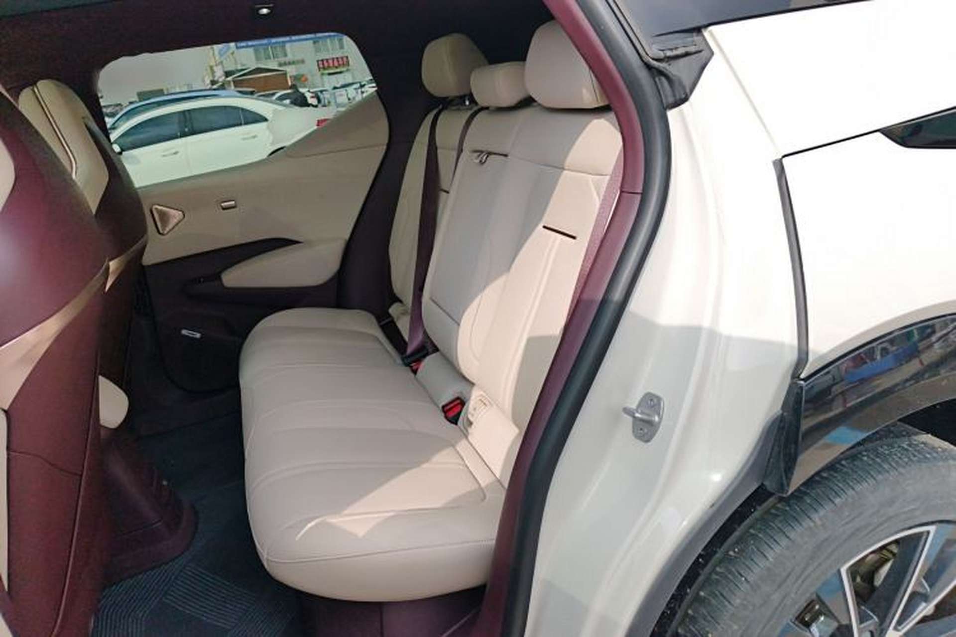 Used Zeekr X 2025 5-Seater Long-Range Version Left Rear Seat