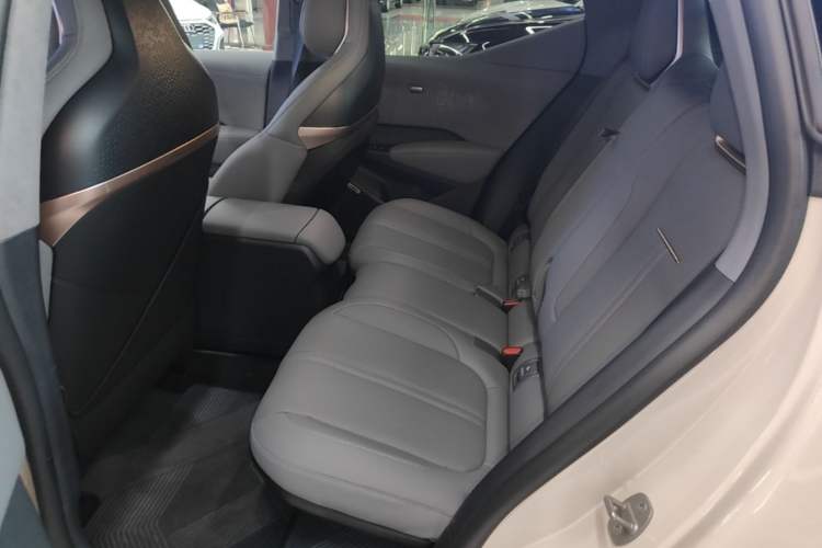 Used Zeekr X 2025 Four-Seater Rear-Drive Cube Version Left Rear Seat