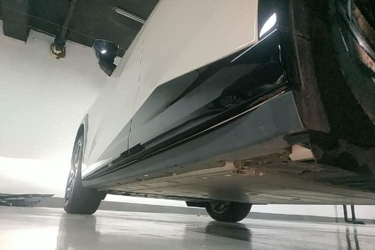 Used Zeekr X 2025 Four-Seater Rear-Drive Cube Version Left Side Sill