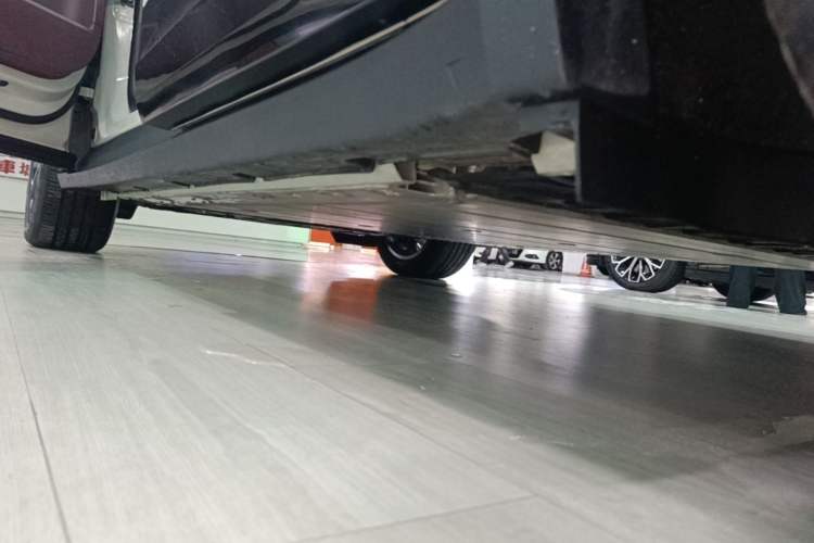Used Zeekr X 2025 Four-Seater Rear-Drive Cube Version Left Side Sill