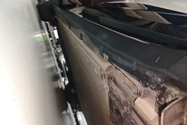 Used Zeekr X 2025 5-Seater Rear-Drive Version Left Side Sill
