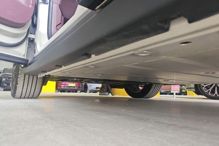 Used Zeekr X 2025 5-Seater Long-Range Version Left Side Sill