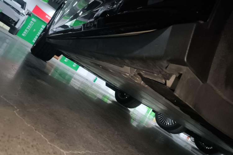 Used Zeekr X 2025 5-Seater Four-Wheel Drive Sport Version Left Side Sill