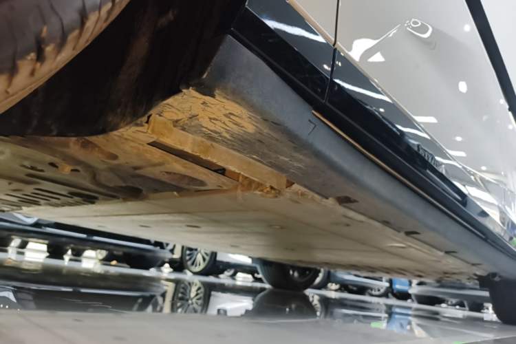Used Zeekr X 2025 Four-Seater Rear-Drive Cube Version Left Side Sill