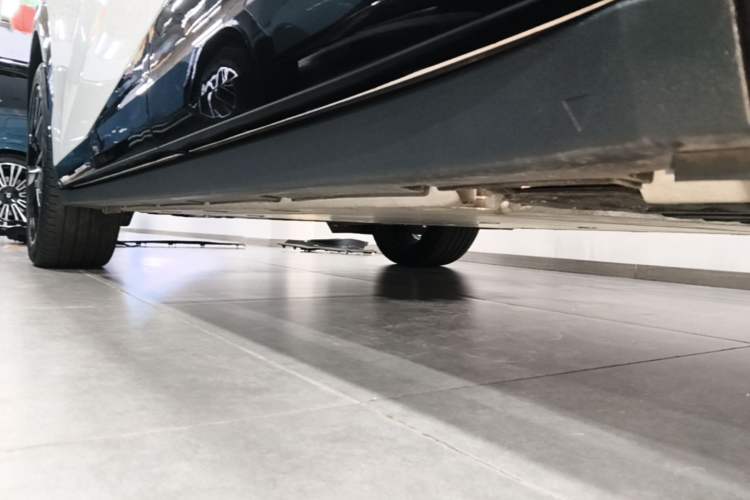 Used Zeekr X 2025 Four-Seater Rear-Drive Cube Version Left Side Sill
