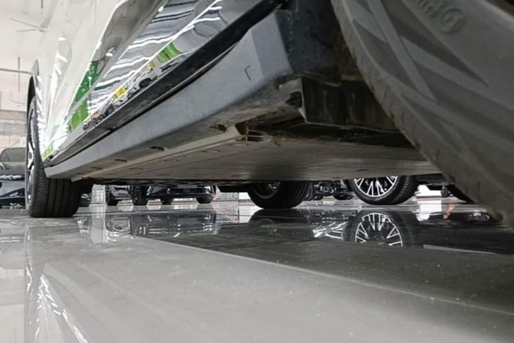 Used Zeekr X 2025 Four-Seater Rear-Drive Cube Version Left Side Sill