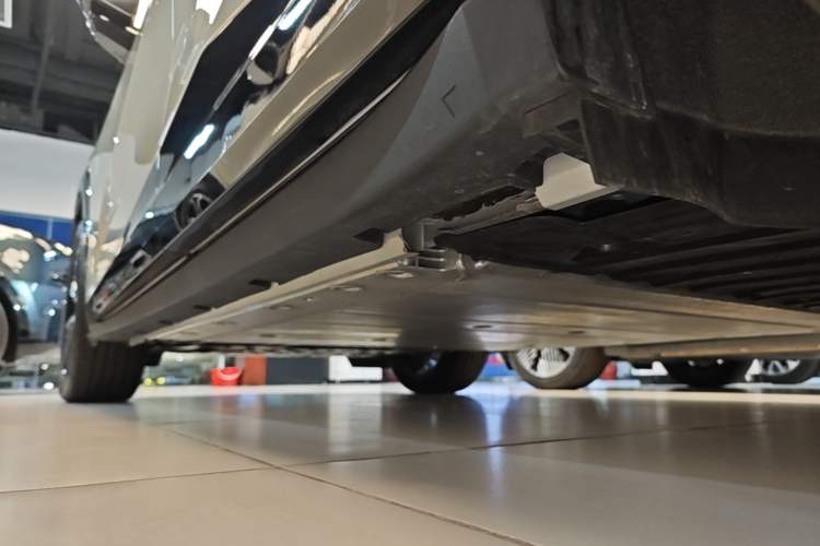 Used Zeekr X 2025 Four-Seater Rear-Drive Cube Version Left Side Sill