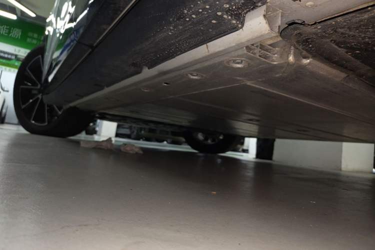 Used Zeekr X 2025 5-Seater Long-Range Version Left Side Sill
