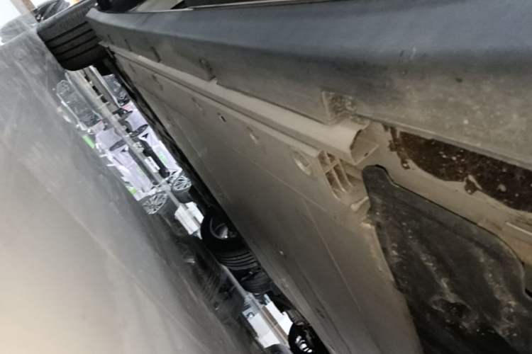 Used Zeekr X 2025 Four-Seater Rear-Drive Cube Version Left Side Sill