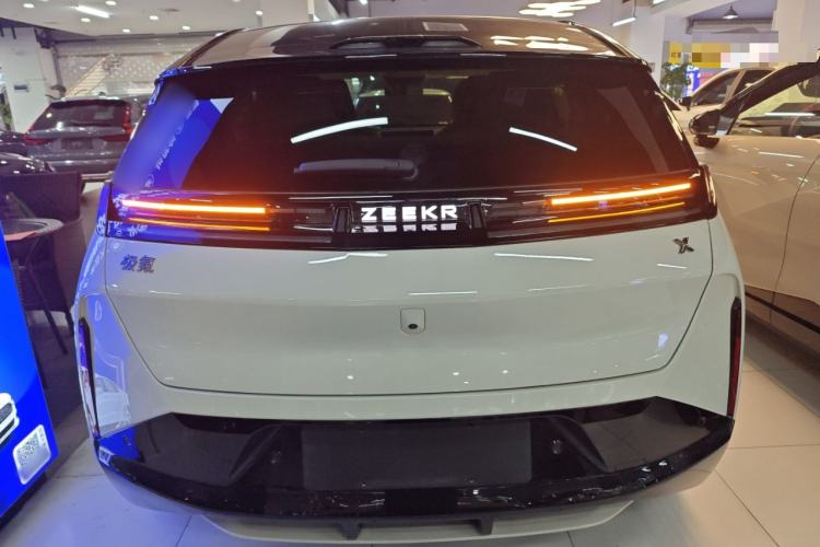 Used Zeekr X 2025 Four-Seater Rear-Drive Cube Version Rear