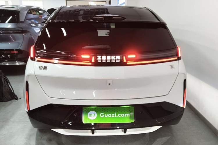 Used Zeekr X 2025 Four-Seater Rear-Drive Cube Version Rear