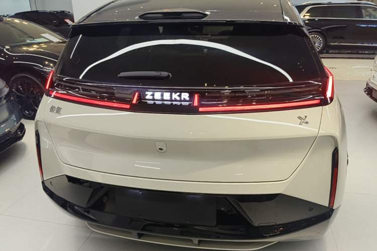 Used Zeekr X 2025 Four-Seater Rear-Drive Cube Version Rear