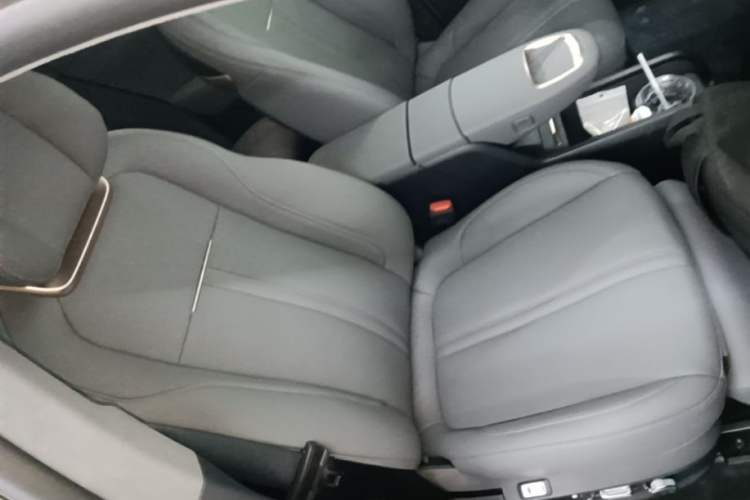 Used Zeekr X 2025 Four-Seater Rear-Drive Cube Version Right Front Seat