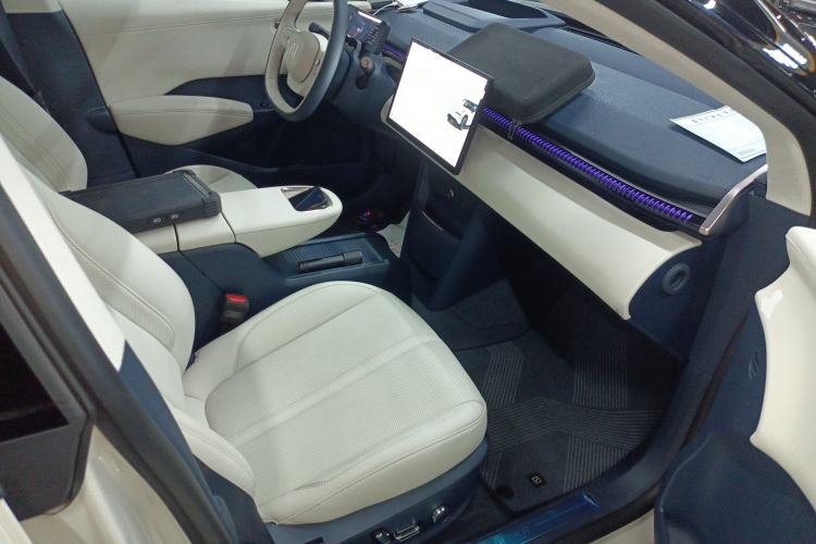 Used Zeekr X 2025 5-Seater Four-Wheel Drive Sport Version Right Front Seat