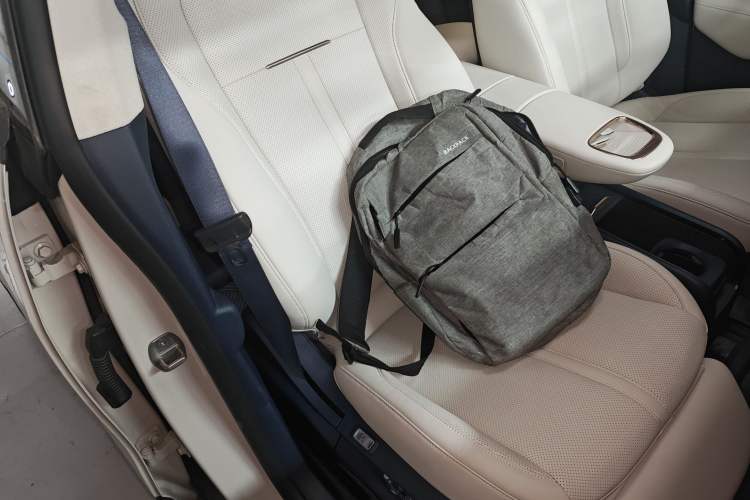 Used Zeekr X 2025 Four-Seater Rear-Drive Cube Version Right Front Seat