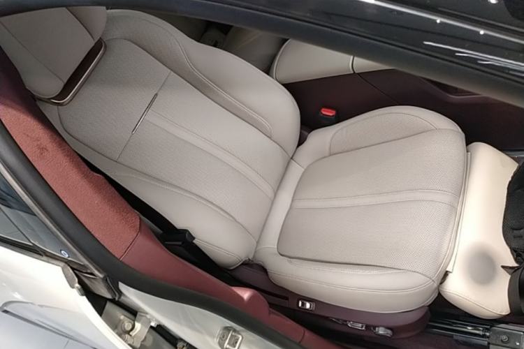 Used Zeekr X 2025 Four-Seater Rear-Drive Cube Version Right Front Seat