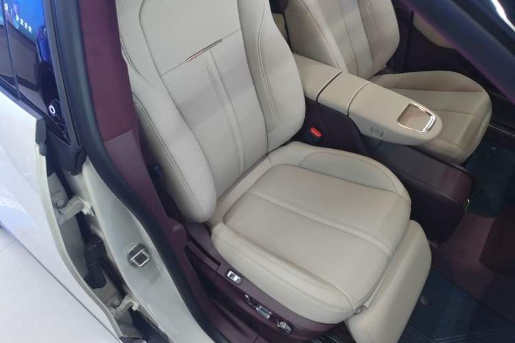 Used Zeekr X 2025 Four-Seater Rear-Drive Cube Version Right Front Seat