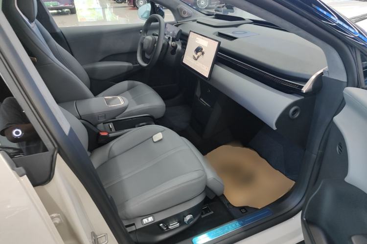 Used Zeekr X 2025 Four-Seater Rear-Drive Cube Version Right Front Seat