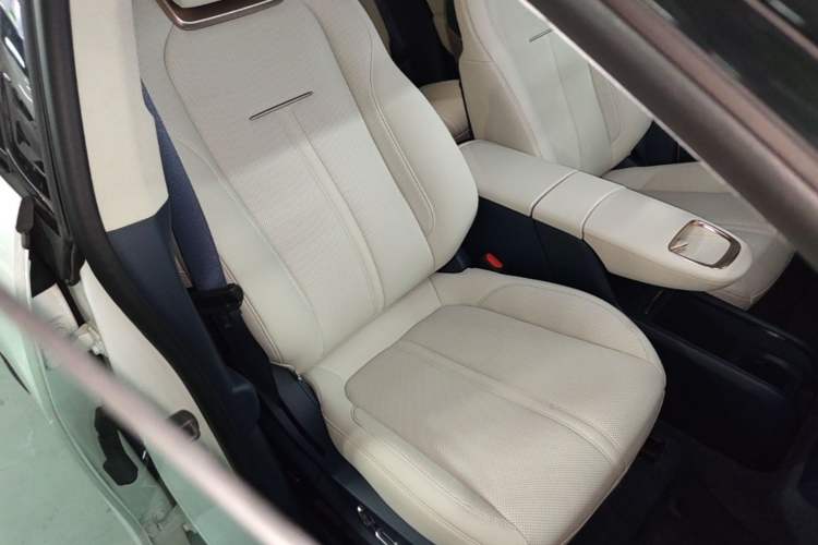 Used Zeekr X 2025 5-Seater Long-Range Version Right Front Seat