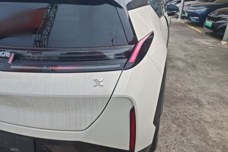 Used Zeekr X 2025 5-Seater Rear-Drive Version Right Rear Taillight