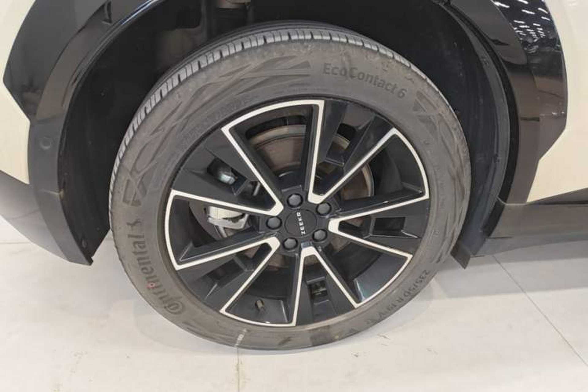 Used Zeekr X 2025 Four-Seater Rear-Drive Cube Version Right Rear Wheel Hub