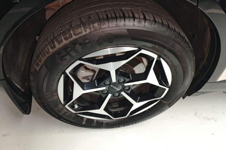 Used Zeekr X 2025 5-Seater Rear-Drive Version Right Rear Wheel Hub