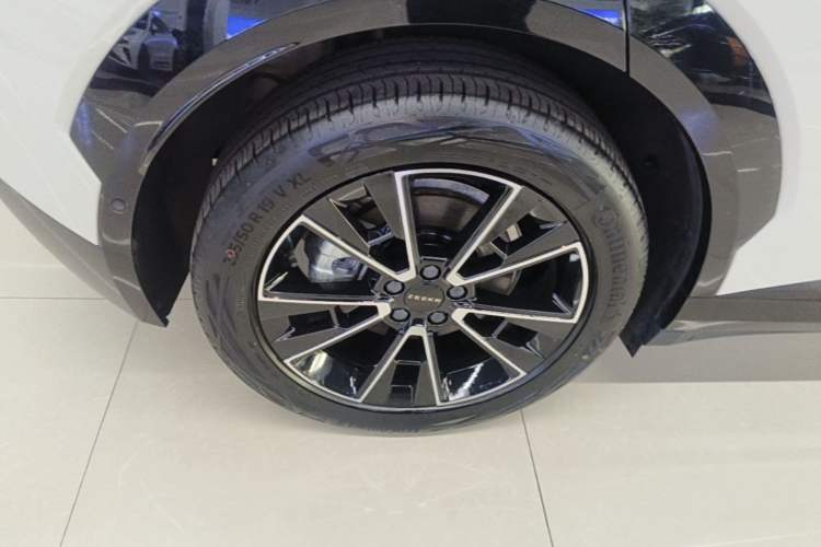 Used Zeekr X 2025 Four-Seater Rear-Drive Cube Version Right Rear Wheel Hub