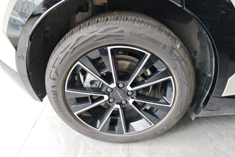 Used Zeekr X 2025 Four-Seater Rear-Drive Cube Version Right Rear Wheel Hub