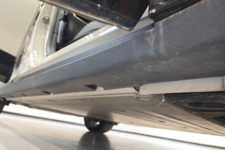Used Zeekr X 2025 Four-Seater Rear-Drive Cube Version Right Side Sill