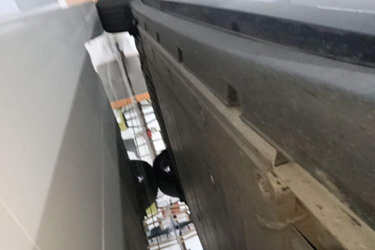 Used Zeekr X 2025 Four-Seater Rear-Drive Cube Version Right Side Sill