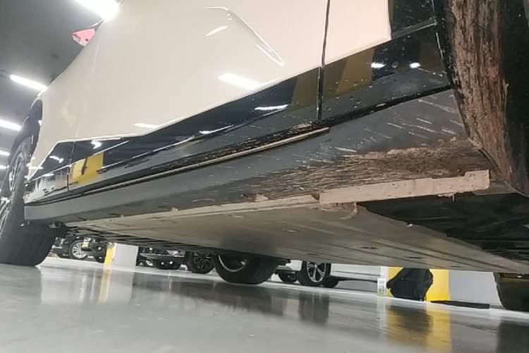 Used Zeekr X 2025 5-Seater Long-Range Version Right Side Sill