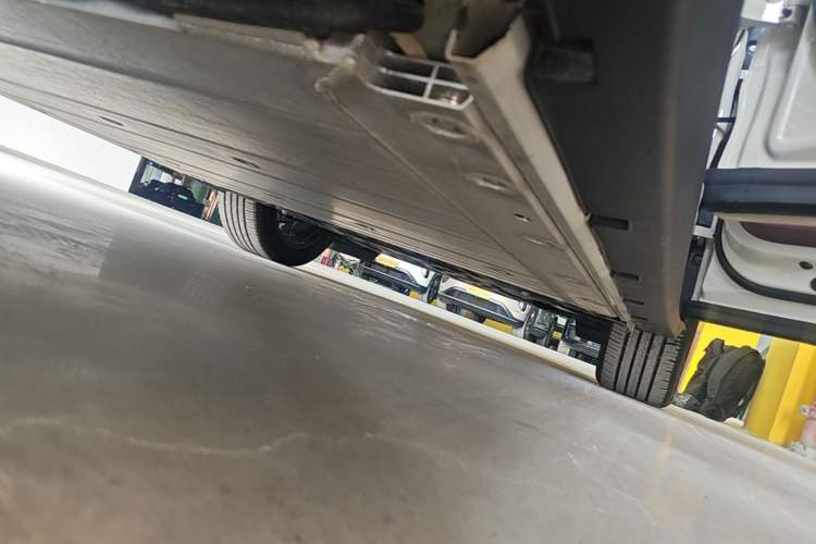 Used Zeekr X 2025 5-Seater Long-Range Version Right Side Sill