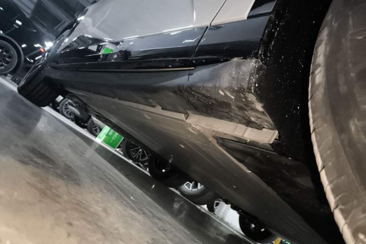 Used Zeekr X 2025 5-Seater Four-Wheel Drive Sport Version Right Side Sill