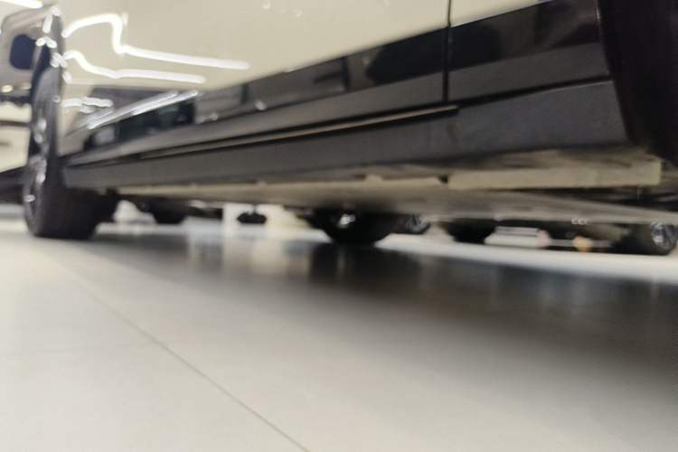 Used Zeekr X 2025 Four-Seater Rear-Drive Cube Version Right Side Sill