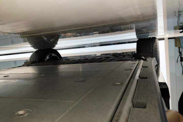Used Zeekr X 2025 Four-Seater Rear-Drive Cube Version Right Side Sill