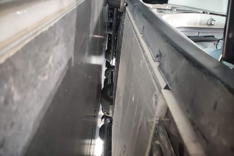 Used Zeekr X 2025 Four-Seater Rear-Drive Cube Version Right Side Sill
