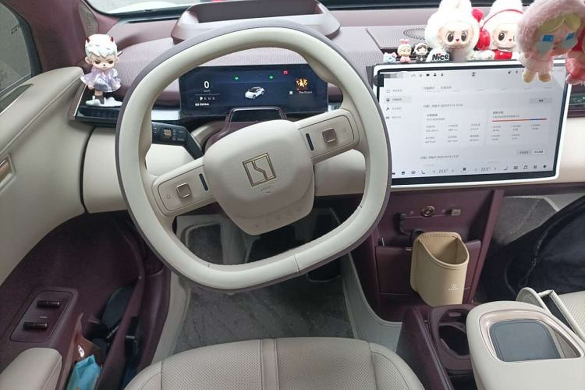 Used Zeekr X 2025 5-Seater Rear-Drive Version Steering Wheel