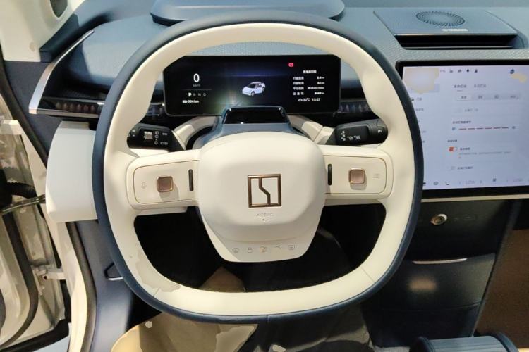 Used Zeekr X 2025 Four-Seater Rear-Drive Cube Version Steering Wheel