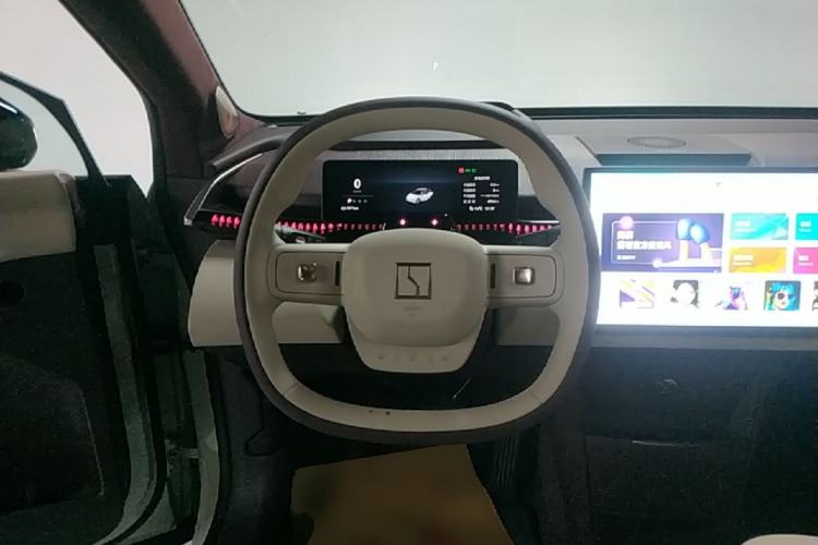 Used Zeekr X 2025 Four-Seater Rear-Drive Cube Version Steering Wheel