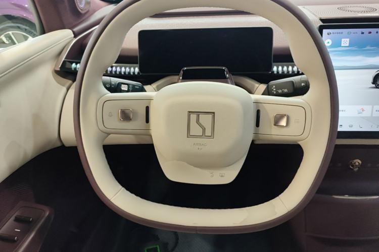 Used Zeekr X 2025 Four-Seater Rear-Drive Cube Version Steering Wheel