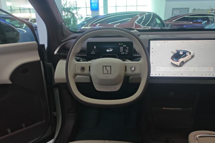 Used Zeekr X 2025 Four-Seater Rear-Drive Cube Version Steering Wheel