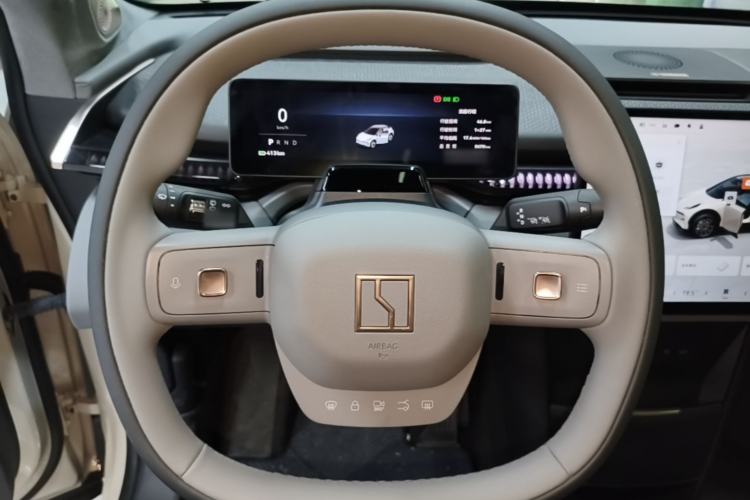 Used Zeekr X 2025 Four-Seater Rear-Drive Cube Version Steering Wheel