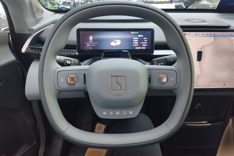 Used Zeekr X 2025 Four-Seater Rear-Drive Cube Version Steering Wheel