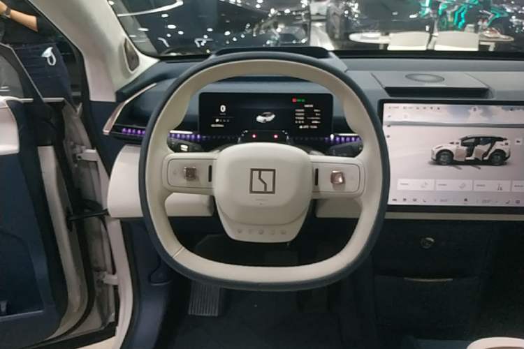 Used Zeekr X 2025 5-Seater Long-Range Version Steering Wheel