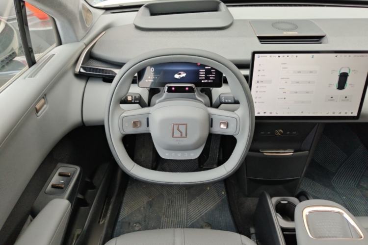Used Zeekr X 2025 Four-Seater Rear-Drive Cube Version Steering Wheel