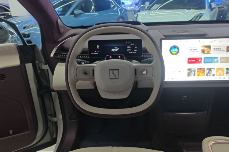 Used Zeekr X 2025 Four-Seater Rear-Drive Cube Version Steering Wheel