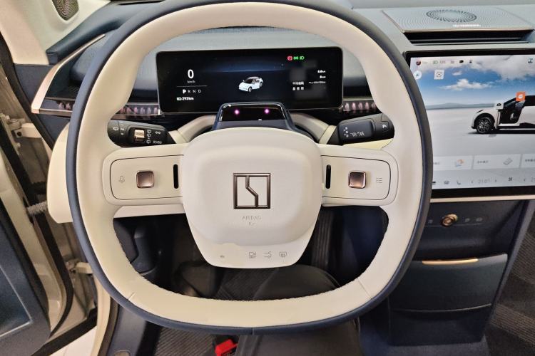 Used Zeekr X 2025 Four-Seater Rear-Drive Cube Version Steering Wheel